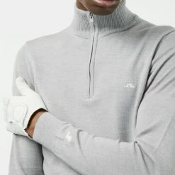 J.LINDEBERG GOLF KIAN MERINO ZIP NECK SWEATER / GREY MELANGE 8 J.LINDEBERG GOLF KIAN MERINO ZIP NECK SWEATER / GREY MELANGE -CLUBS Sales Shop JL Kian Grey 6 600x600 1