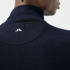 J.LINDEBERG GOLF KIAN MERINO ZIP NECK SWEATER – NAVY 8 J.LINDEBERG GOLF KIAN MERINO ZIP NECK SWEATER – NAVY -CLUBS Sales Shop JL Kian Navy 4 600x600 1