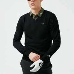 J.LINDEBERG LYMANN TOUR MERINO V-NECK GOLF SWEATER / BLACK -CLUBS Sales Shop JL Lymann black 4 600x600 1